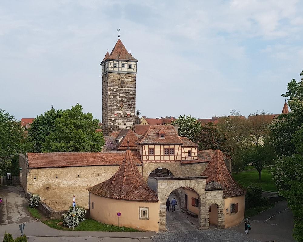 Hotel Merian Rothenburg Rothenburg ob der Tauber Bagian luar foto