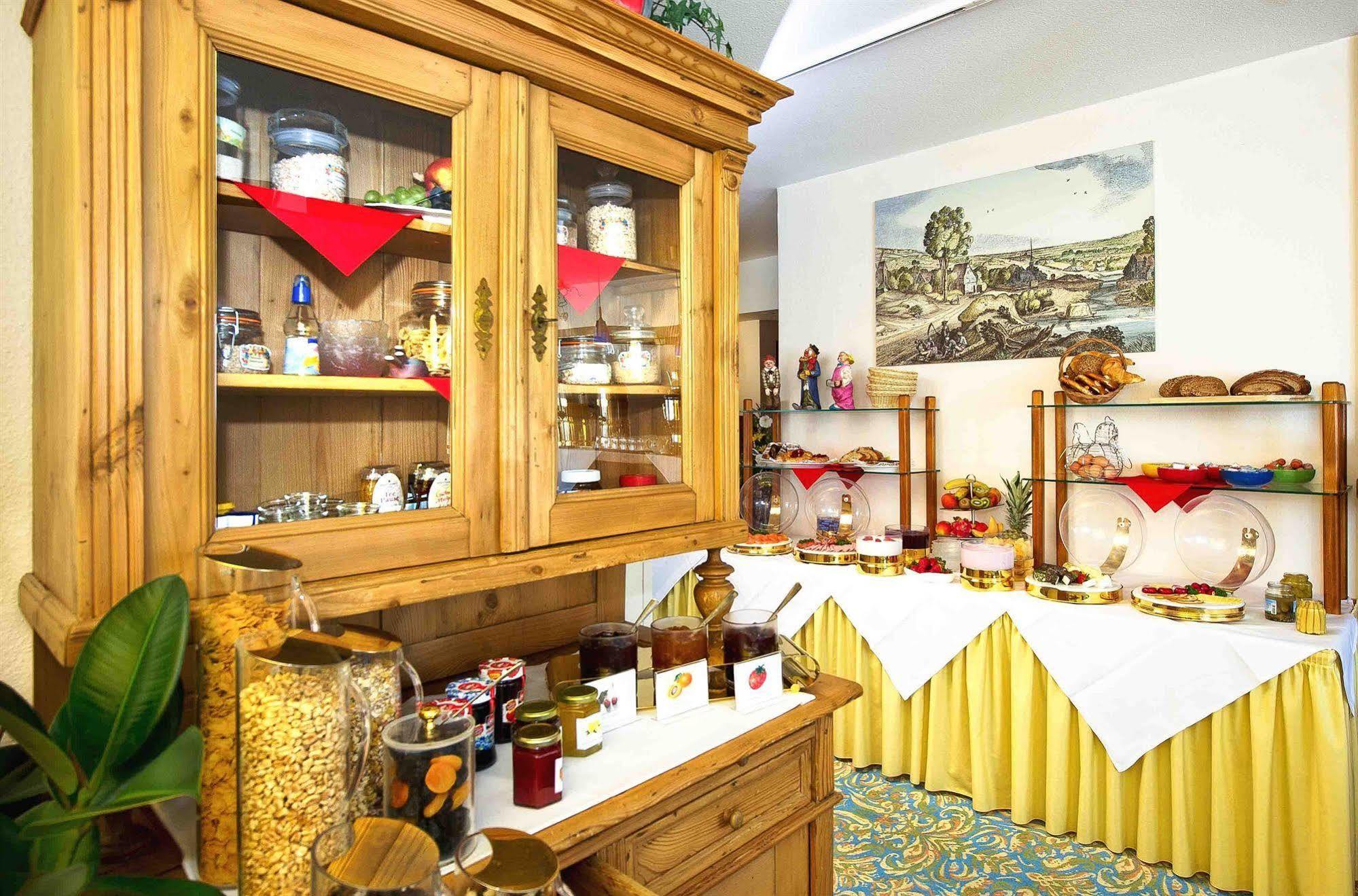 Hotel Merian Rothenburg Rothenburg ob der Tauber Bagian luar foto